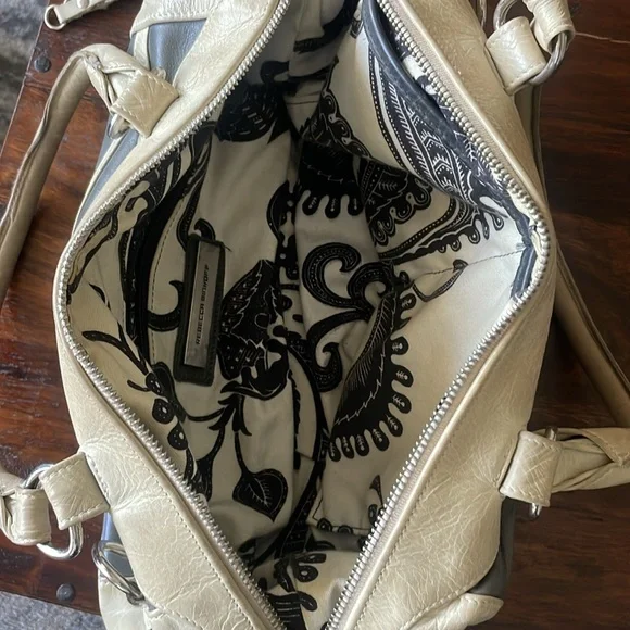 Rebecca Minkoff Bag Two Tone Crème/Grey
Leather Top Handle Bag - Picture 6 of 8
